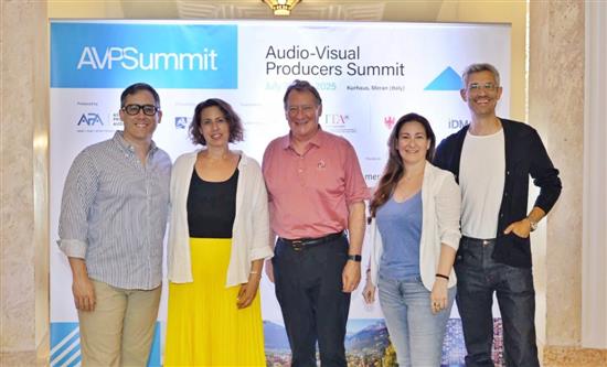 The World Needs Comedy – Reflections from AVP Summit Merano